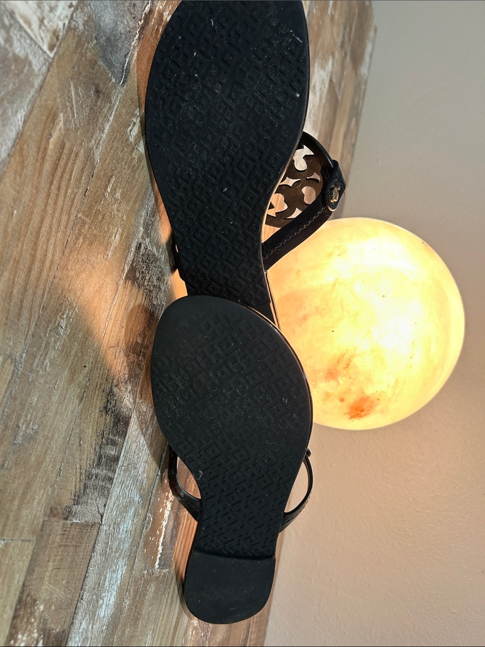 Tory Burch Black Patent Logo Thong Sandals with Gold Accents - Picture 2 of 5